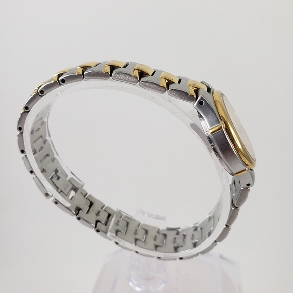 Fossil bracelet watch dress watch gold silver tone - new battery, works great! - Picture 10 of 16